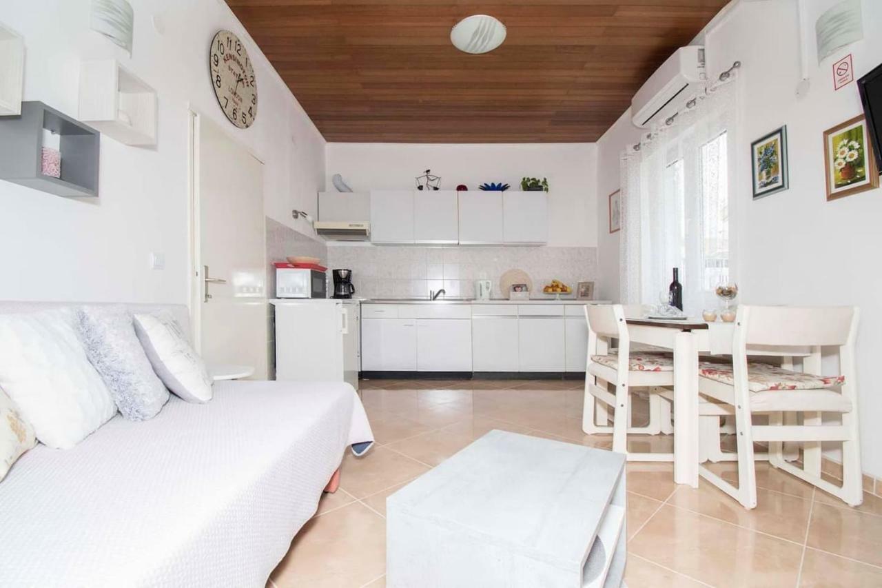 Apartmán Apartman Miletic Makarská Exteriér fotografie
